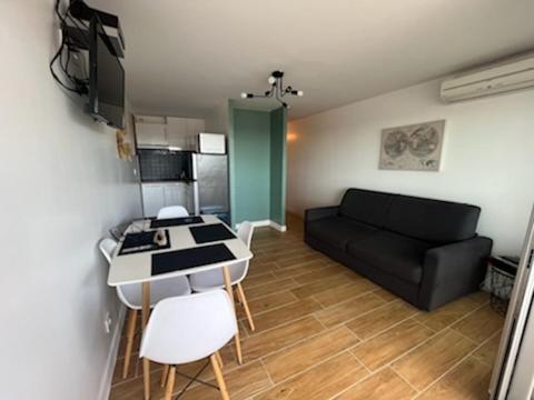 Studio Valras Apartment Bagian luar foto